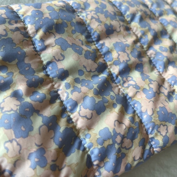 The North Face Girls Large Reversible Autumn/Spring Coat - Picture 5 of 9